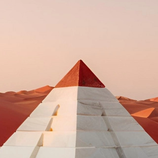 Обложка артиста Future Pyramid