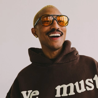Обложка артиста Pharrell Williams