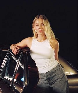 Обложка артиста Astrid S