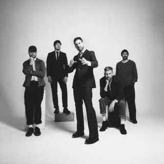 Обложка артиста Kaiser Chiefs