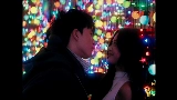 Обложка клипа Người Im Lặng Gặp Người Hay Nói