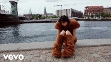Обложка клипа Cinnamon